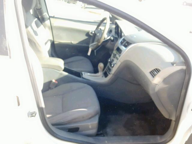 1G1ZC5E07AF198538 - 2010 CHEVROLET MALIBU 1LT WHITE photo 5