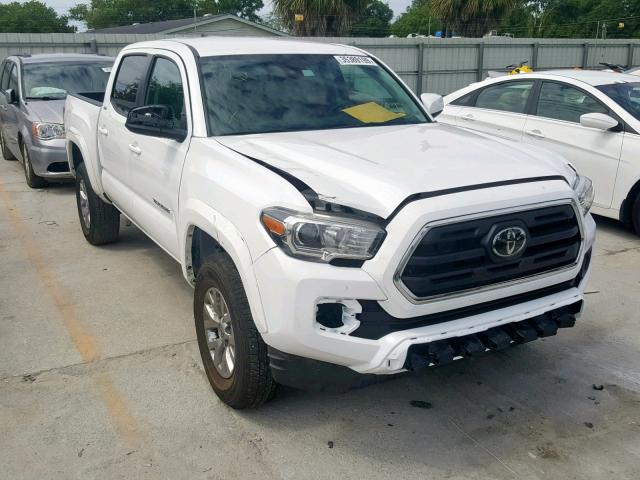3TMAZ5CN1JM062407 - 2018 TOYOTA TACOMA DOU WHITE photo 1