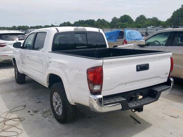 3TMAZ5CN1JM062407 - 2018 TOYOTA TACOMA DOU WHITE photo 3