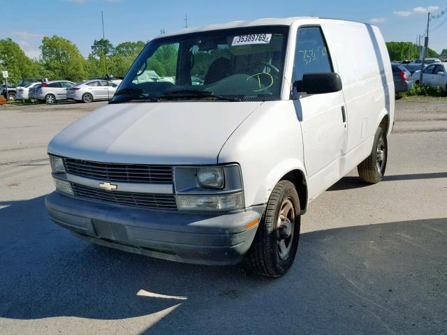 1GCDM19X73B100679 - 2003 CHEVROLET ASTRO WHITE photo 2