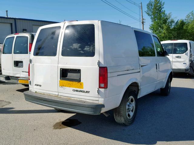 1GCDM19X73B100679 - 2003 CHEVROLET ASTRO WHITE photo 4