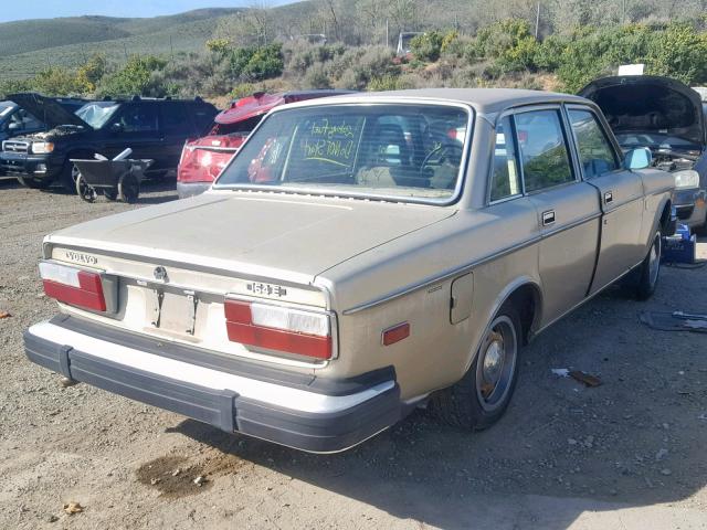 VC16435B0145458 - 1975 VOLVO 164E TAN photo 4