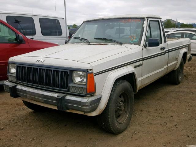 1J7FT36L1KL402967 - 1989 JEEP COMANCHE P WHITE photo 2