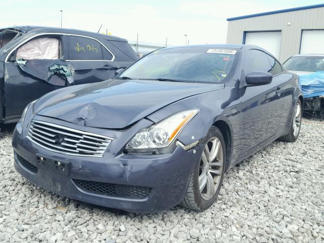 JNKCV64E18M106399 - 2008 INFINITI G37 BASE GRAY photo 2