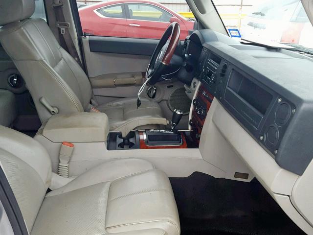 1J8HH58N46C283446 - 2006 JEEP COMMANDER SILVER photo 5