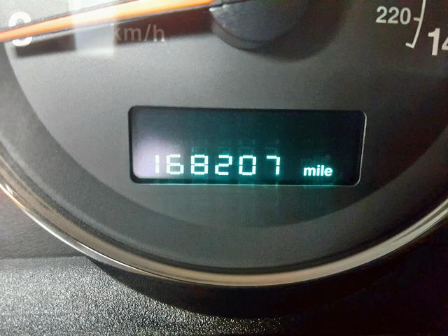 1J8HH58N46C283446 - 2006 JEEP COMMANDER SILVER photo 8