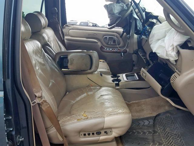 1GKEK63R8YR180286 - 2000 GMC DENALI BLUE photo 5