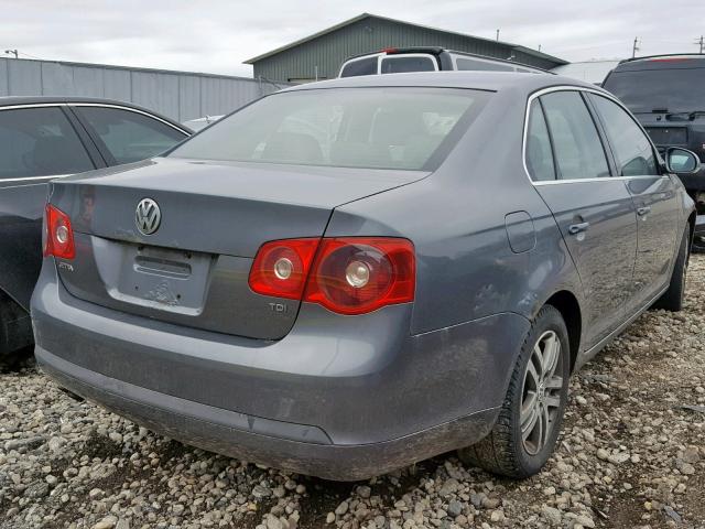 3VWRT71K76M802765 - 2006 VOLKSWAGEN JETTA TDI GRAY photo 4