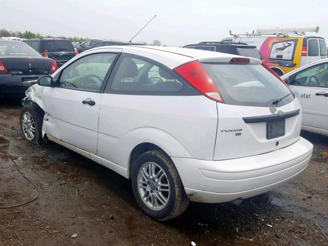 1FAFP31N97W332470 - 2007 FORD FOCUS ZX3 WHITE photo 3