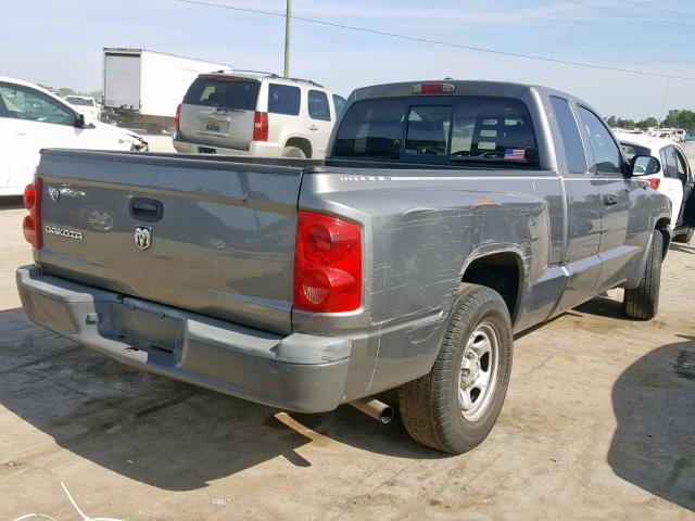 1D7HE22K17S136768 - 2007 DODGE DAKOTA ST GRAY photo 4