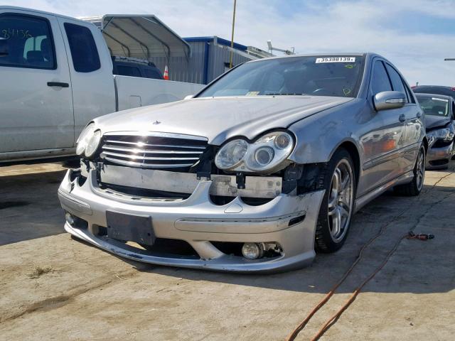 WDBRF76J65F607294 - 2005 MERCEDES-BENZ C 55 AMG SILVER photo 2