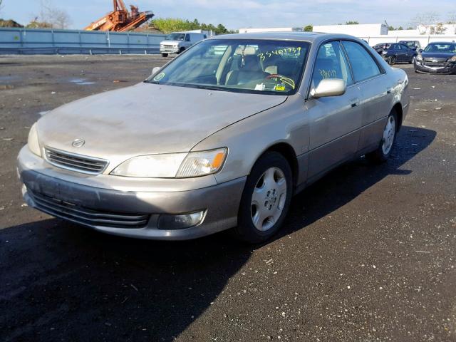 JT8BF28G0Y0275432 - 2000 LEXUS ES 300 GOLD photo 2