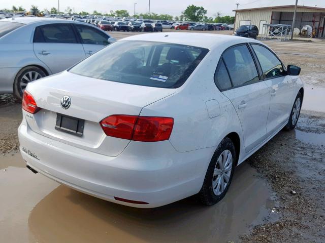 3VW2K7AJ5EM219217 - 2014 VOLKSWAGEN JETTA BASE WHITE photo 4