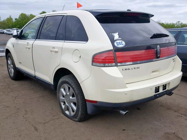 2LMDU88C18BJ40426 - 2008 LINCOLN MKX CREAM photo 3