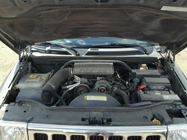1J8HG48K48C159215 - 2008 JEEP COMMANDER GRAY photo 7