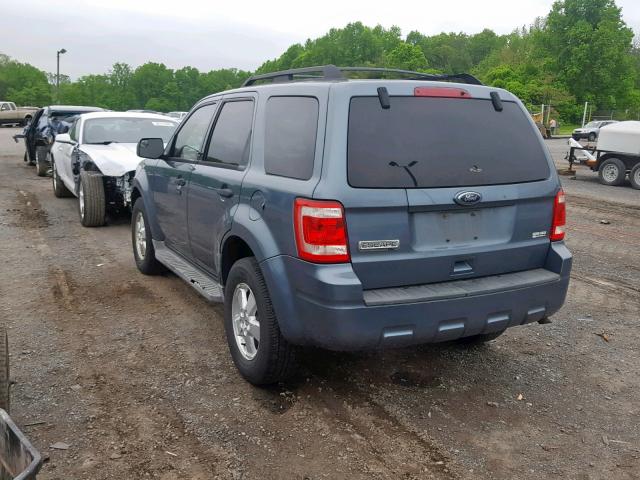 1FMCU9D76AKC47277 - 2010 FORD ESCAPE XLT BLUE photo 3