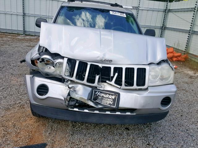 1J4GS48K56C330885 - 2006 JEEP GRAND CHER SILVER photo 9