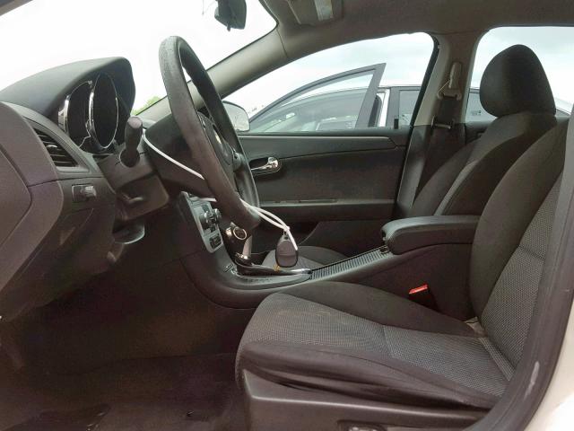 1G1ZC5E06CF321944 - 2012 CHEVROLET MALIBU 1LT CREAM photo 5