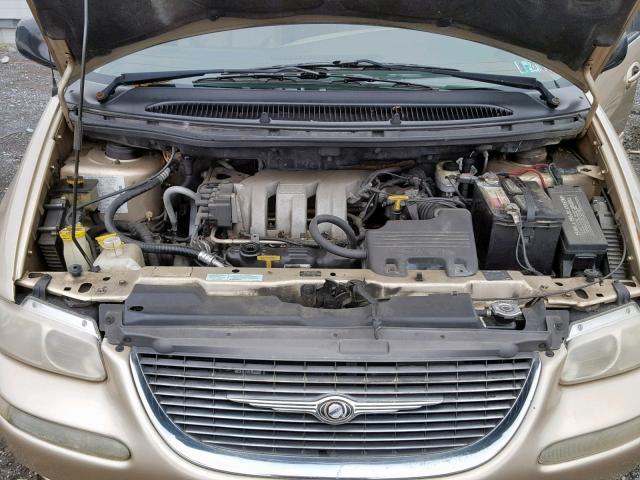 1C4GP44G7YB799493 - 2000 CHRYSLER TOWN & COU BEIGE photo 7