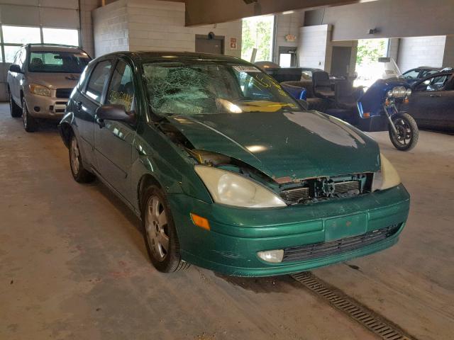 3FAFP37342R126586 - 2002 FORD FOCUS ZX5 GREEN photo 1