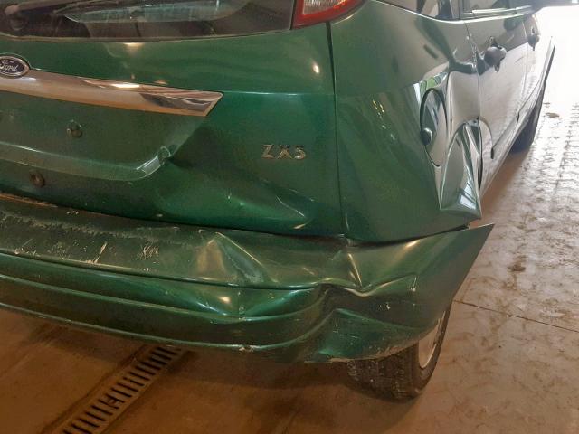 3FAFP37342R126586 - 2002 FORD FOCUS ZX5 GREEN photo 9