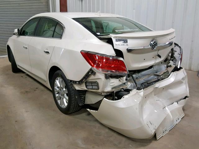 1G4GC5ER1DF254017 - 2013 BUICK LACROSSE WHITE photo 3