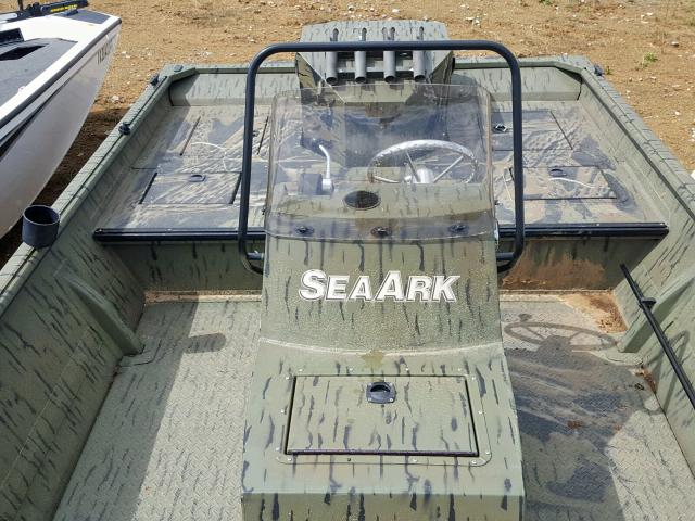 S0M43500K819 - 2019 SEA ARK PRED GREEN photo 6