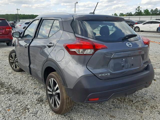 3N1CP5CU5JL542254 - 2018 NISSAN KICKS S GRAY photo 3