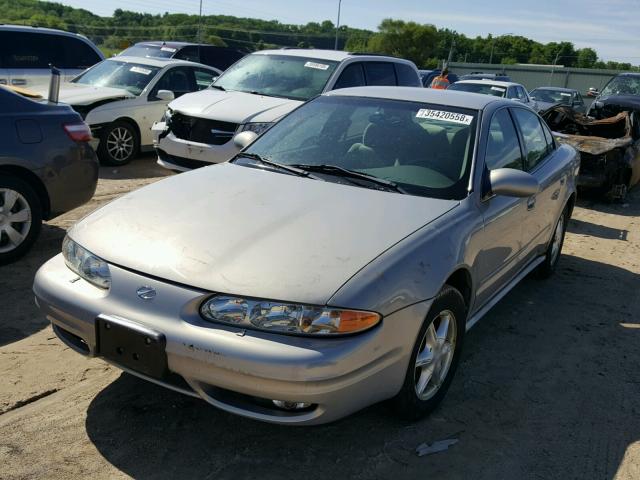 1G3NL52E3YC302752 - 2000 OLDSMOBILE ALERO GL SILVER photo 2