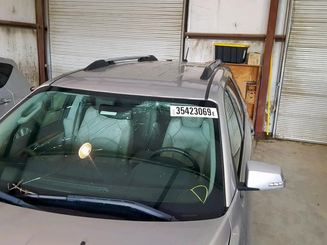 5GZLRVED3AJ204457 - 2010 SATURN OUTLOOK XR ვერცხლისფერი ფოტო 9