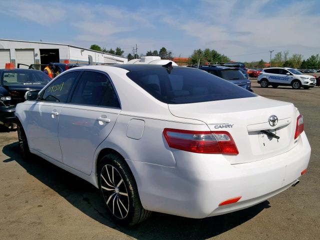 4T1BE46K18U749092 - 2008 TOYOTA CAMRY CE WHITE photo 3