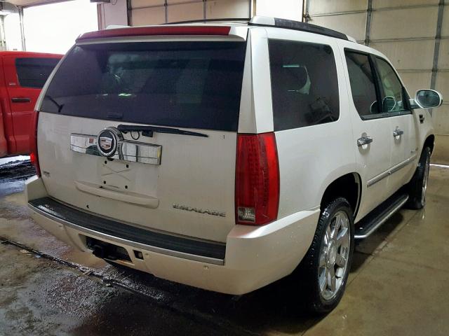 1GYFK63848R148680 - 2008 CADILLAC ESCALADE L WHITE photo 4