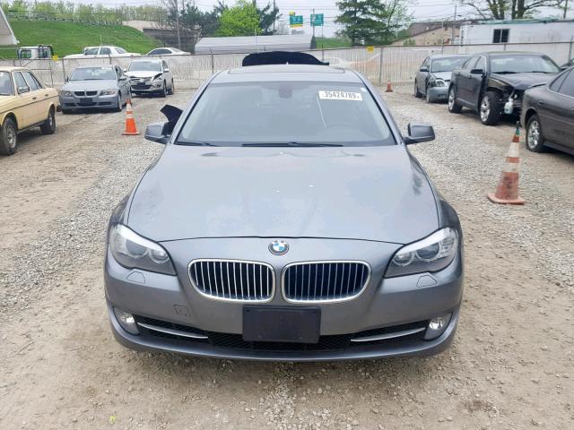 WBAXH5C50DD108447 - 2013 BMW 528 XI GRAY photo 9