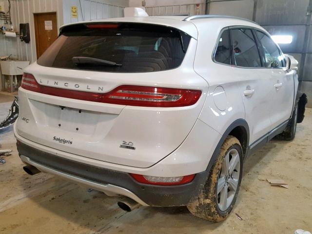 5LMCJ1A93FUJ23931 - 2015 LINCOLN MKC WHITE photo 4