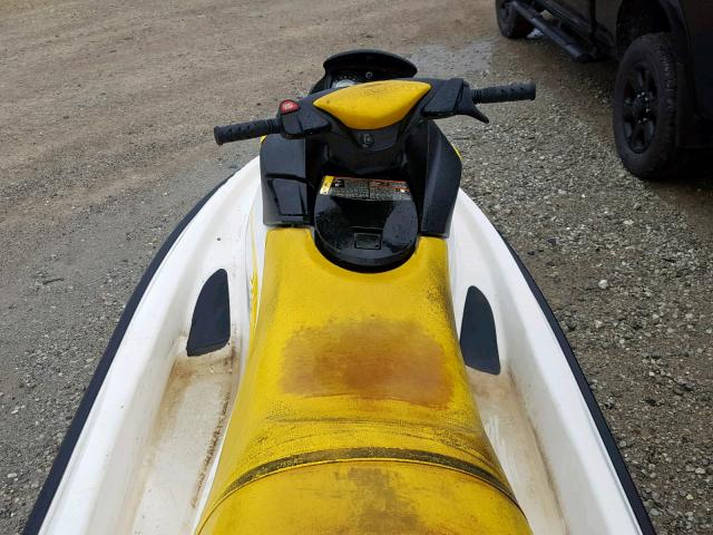 YDV54419E606 - 2006 SEAD JETSKI WHITE photo 5