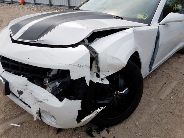 2G1FA1E35D9243811 - 2013 CHEVROLET CAMARO LS  photo 9