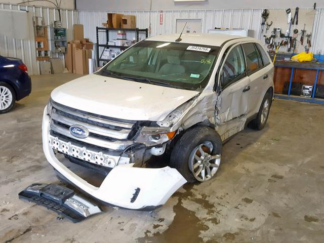 2FMDK3GC6DBB94921 - 2013 FORD EDGE SE WHITE photo 2