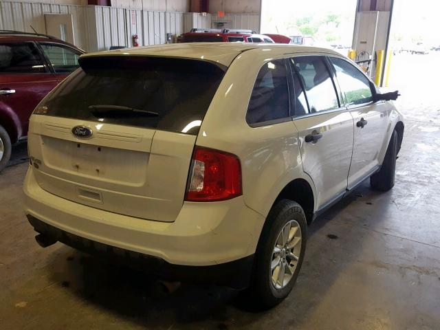 2FMDK3GC6DBB94921 - 2013 FORD EDGE SE WHITE photo 4