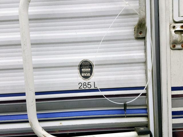 4YDF2852417302622 - 2001 KEYSTONE HORNET WHITE photo 5