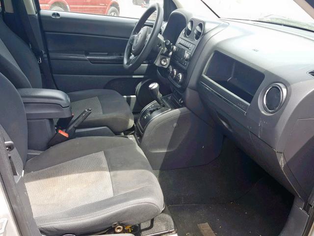 1J4NT1FA4BD290039 - 2011 JEEP COMPASS SP Күміс фото 5