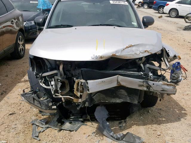 1J4NT1FA4BD290039 - 2011 JEEP COMPASS SP Күміс фото 9