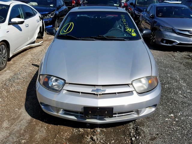 1G1JF12F057153883 - 2005 CHEVROLET CAVALIER L SILVER photo 9