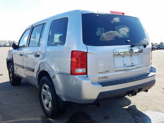 5FNYF4H25BB082181 - 2011 HONDA PILOT LX SILVER photo 3