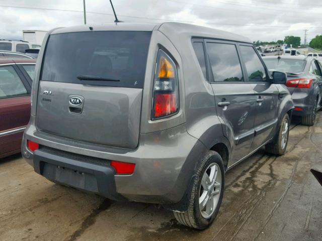 KNDJT2A26B7312115 - 2011 KIA SOUL + GRAY photo 4