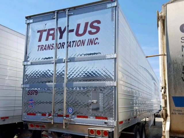 1UYVS2533J2433317 - 2018 UTILITY REEFER WHITE photo 5