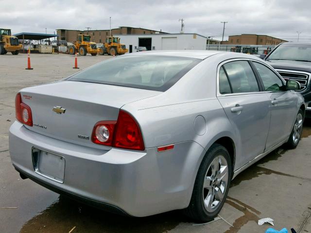 1G1ZC5E08A4107661 - 2010 CHEVROLET MALIBU 1LT 银色 照片 4