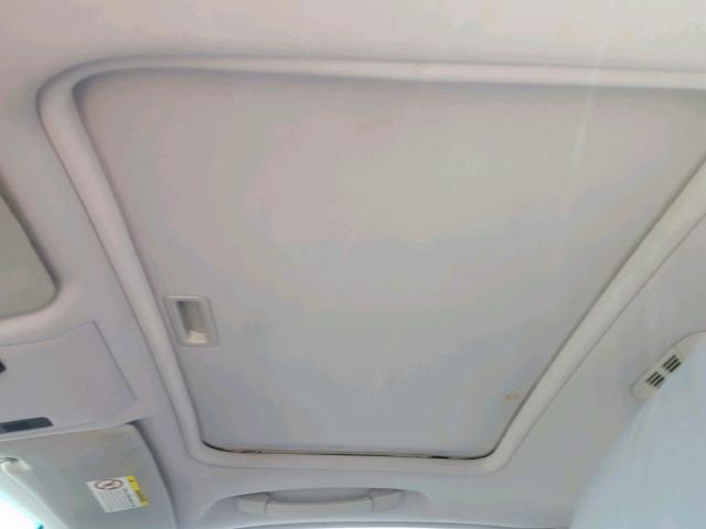 WBABM5348YJN90413 - 2000 BMW 328 CI SILVER photo 9