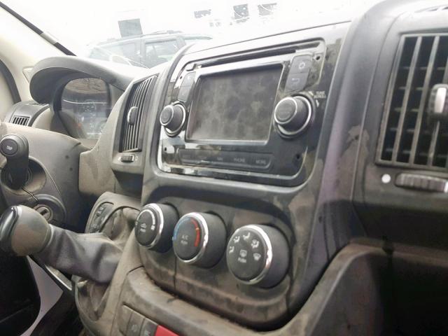 3C6TRVAD0FE507697 - 2015 RAM PROMASTER 白色 照片 9