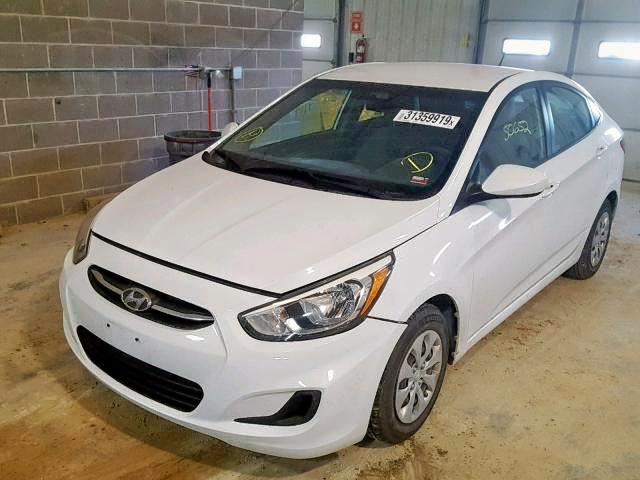 KMHCT4AE6GU943952 - 2016 HYUNDAI ACCENT SE WHITE photo 2