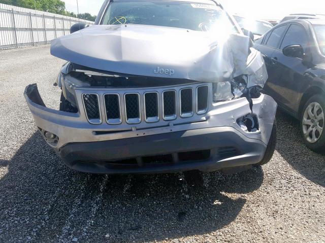 1C4NJDBB1GD686111 - 2016 JEEP COMPASS SP ვერცხლისფერი ფოტო 9